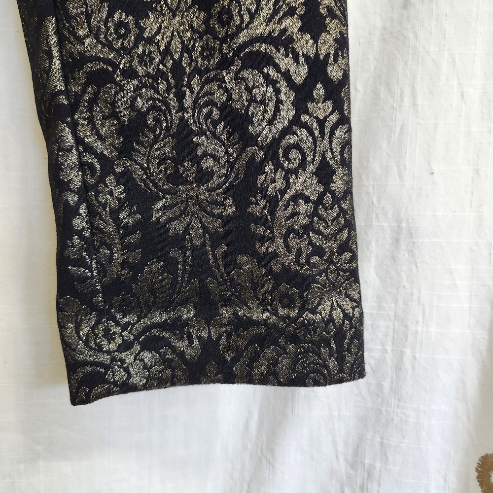Worthington Black and Gold Patterned Cropped Pants - Picture 3 of 7